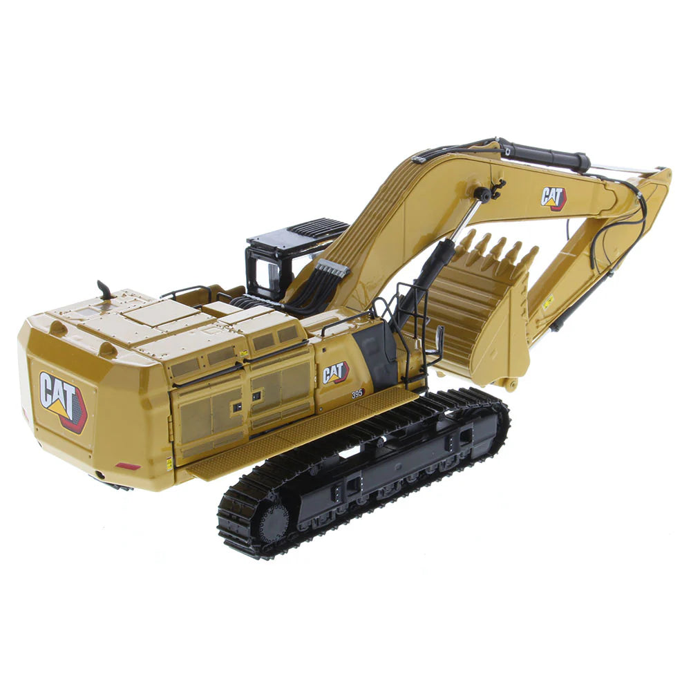 Escavadeira Hidráulica Grande Cat® 395, (versão GP), com 2 ferramentas de trabalho adicionais: Martelo e Tesoura, em escala 1:50