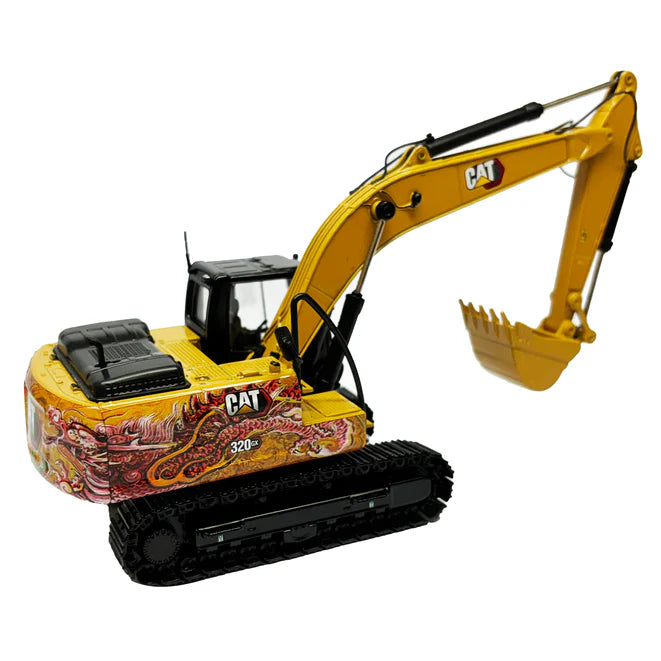 Escavadeira Hidráulica Cat 320 GX com Decoração Especial Ano do Dragão, em escala 1:50