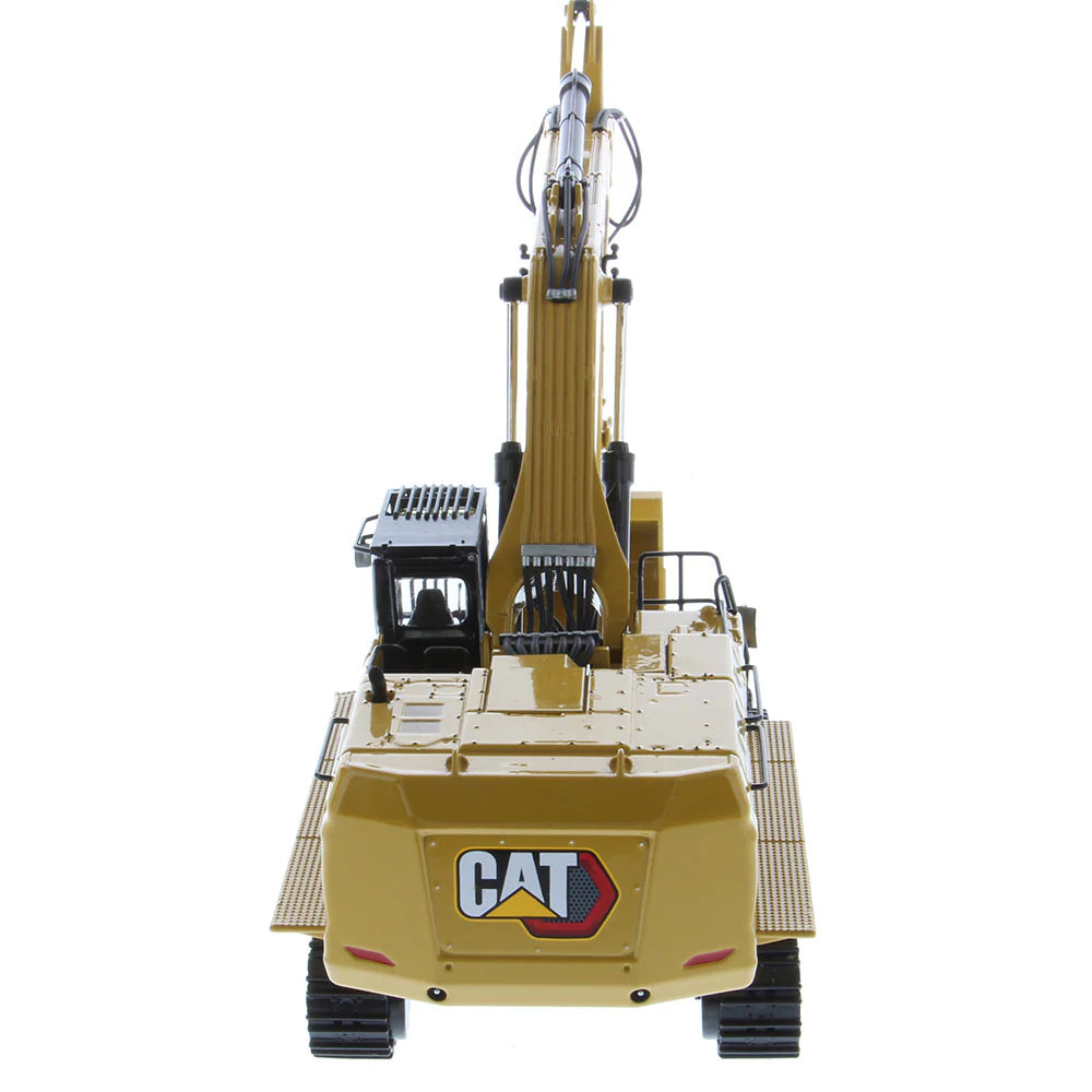 Escavadeira Hidráulica Grande Cat® 395, (versão GP), com 2 ferramentas de trabalho adicionais: Martelo e Tesoura, em escala 1:50